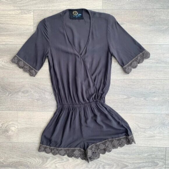 Free People Blue Life Boho Romper 3/4 Sleeve Surplice Neck Crochet Lace Black S - Picture 4 of 16